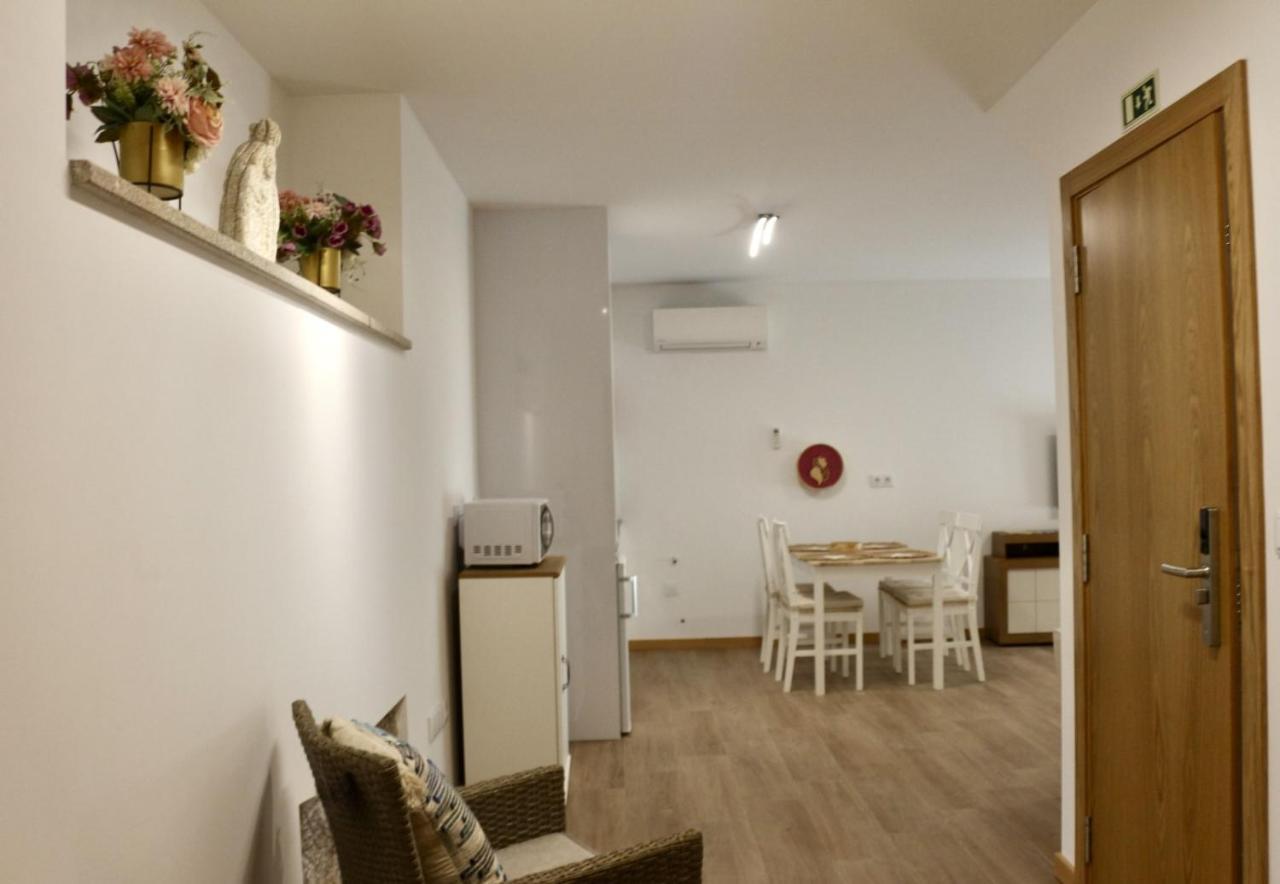 Platanos & River Apartments 蓬德利马 外观 照片